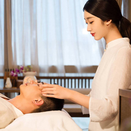 杭州滨江YanYan养生馆秉持“客户至上”的服务理念